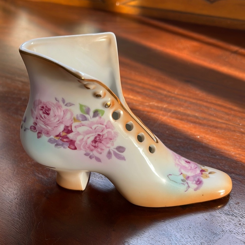 Vintage Victorian Porcelain Shoe Figurine